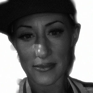 Meet your Posher, Amy rose